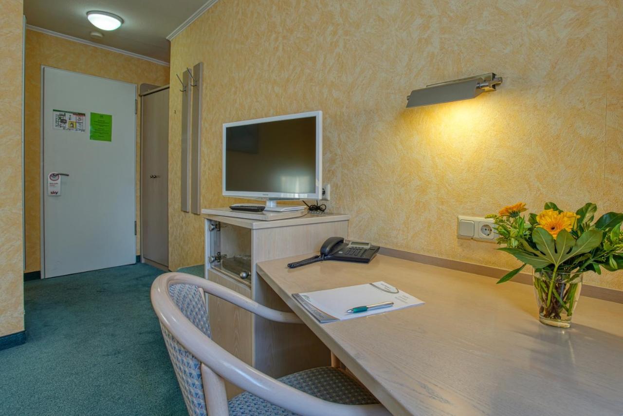 Hotel Kischers Landhaus Hannover Exterior foto